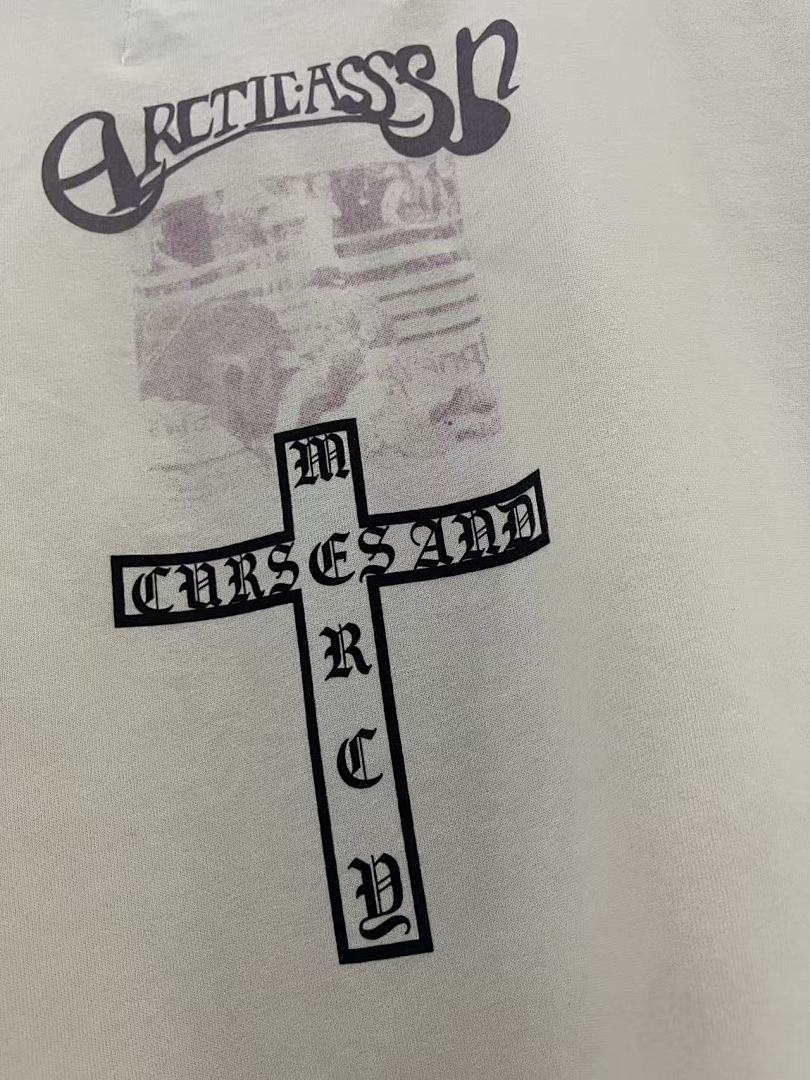 Play Hollywood American Legends Cross Print Vintage Cropped Tee