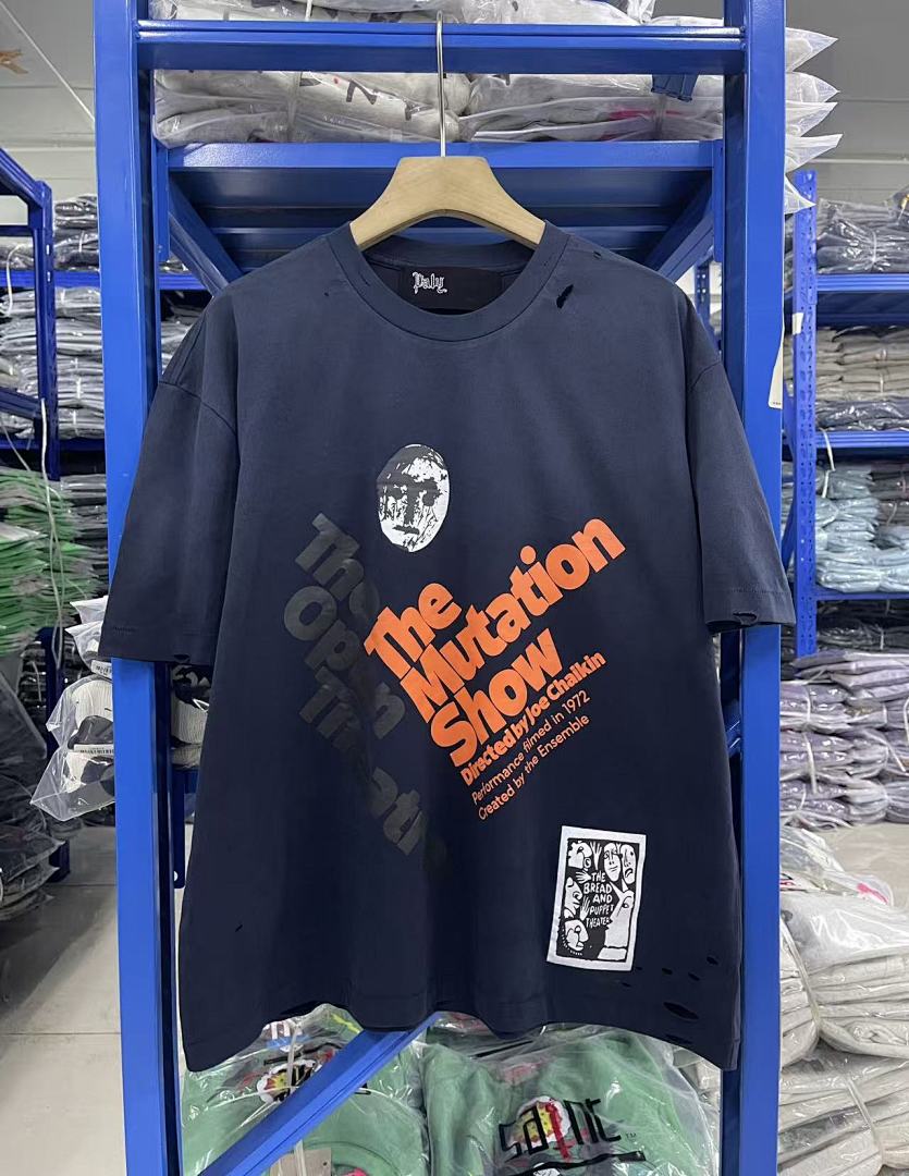 Play Hollywood The Mutation Show Theatre Print Distressed Cropped Tee