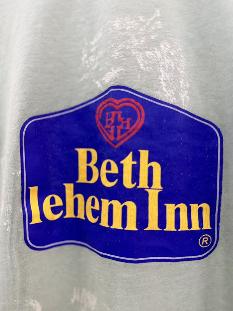 Play Hollywood Bethlehem Inn L/S Tee