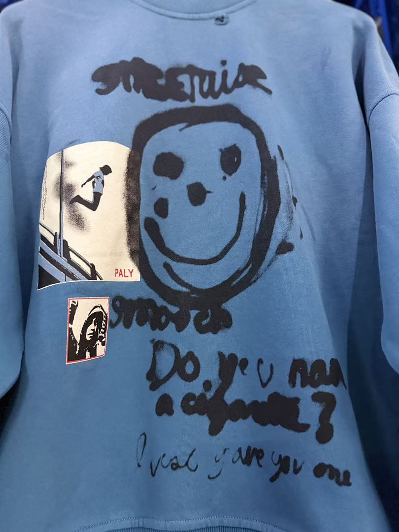 Play Hollywood Smiley Crewneck