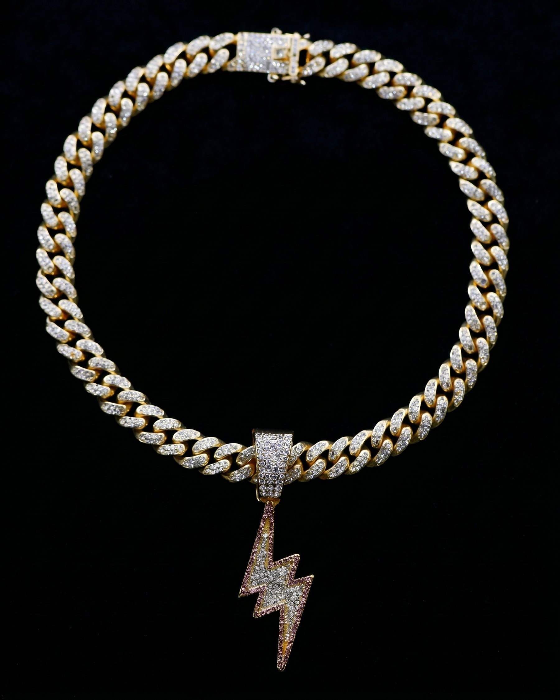 LIGHTNING Series | Pendant Cuban Chain Necklace