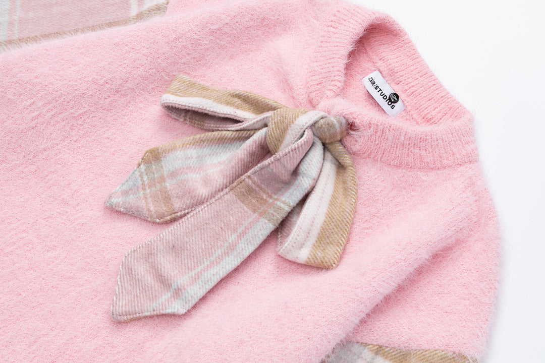 Fuzzy Plaid Spliced Sleeve Tie Decor Crewneck Knit Sweater